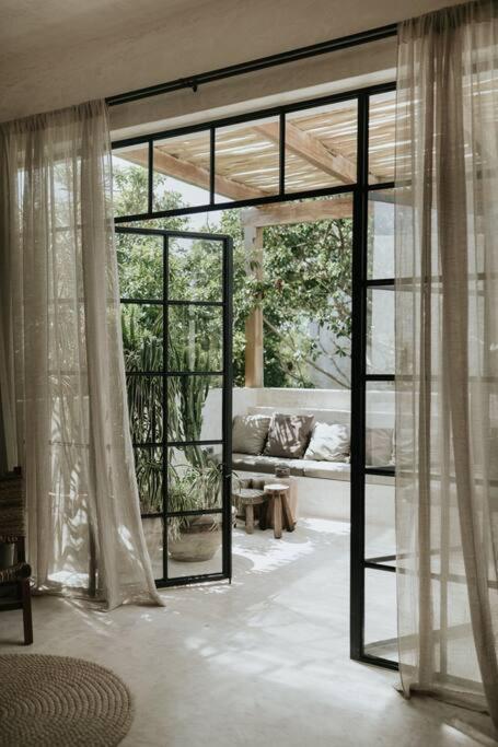 Piece-of-art-loft Between Jungle Trees *